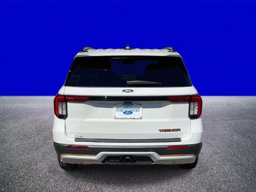 White Metallic 2027 Ford Explorer