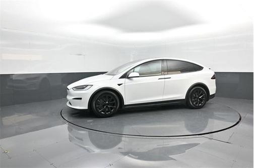 2023 Tesla Model X Plaid