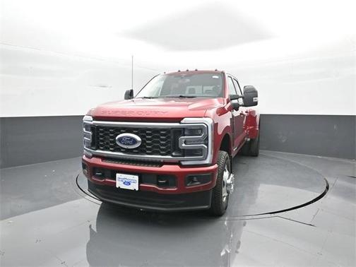 2025 Ford F-350 Platinum