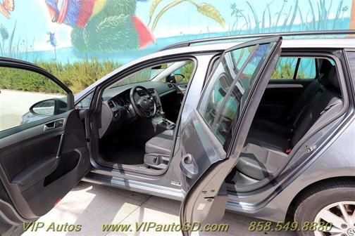 2015 Volkswagen Golf SportWagen TSI S
