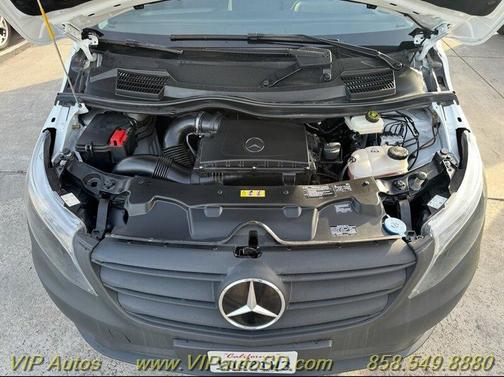 2023 Mercedes-Benz Metris Base