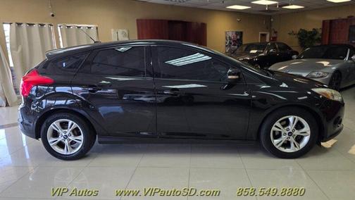 Tuxedo Black Metallic 2014 Ford Focus SE