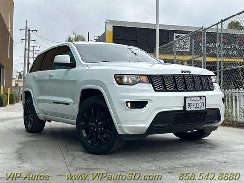 2022 Jeep Grand Cherokee WK Laredo