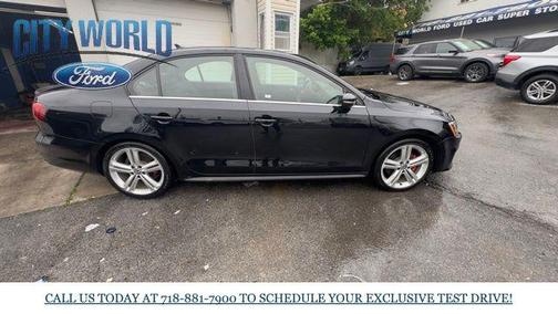 2015 Volkswagen Jetta Auto GLI SEL