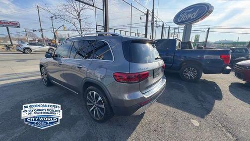 Mountain Grey Metallic 2022 Mercedes-Benz GLB 250 Base