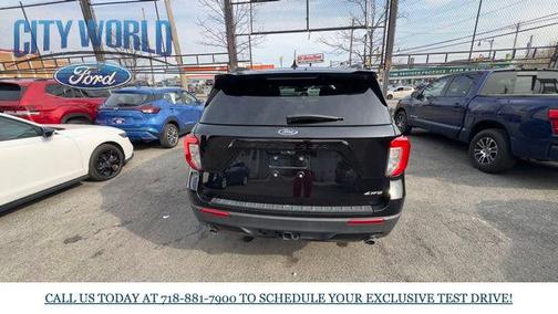 AGATE BLACK METALLIC 2023 Ford Explorer ST-Line
