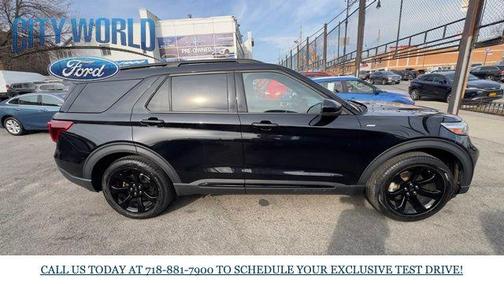 AGATE BLACK METALLIC 2023 Ford Explorer ST-Line