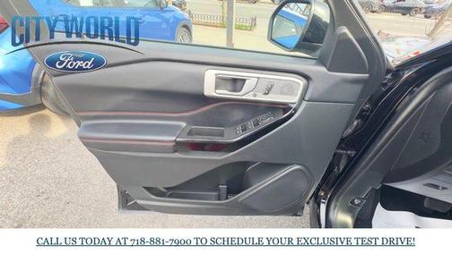 AGATE BLACK METALLIC 2023 Ford Explorer ST-Line