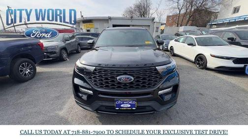 AGATE BLACK METALLIC 2023 Ford Explorer ST-Line