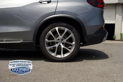 Brooklyn Grey Metallic 2024 BMW X5 sDrive40i