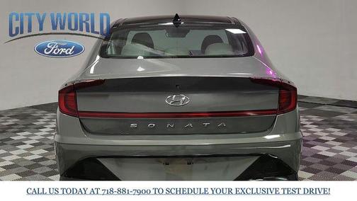 2022 Hyundai SONATA SEL