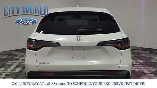 2025 Honda HR-V LX