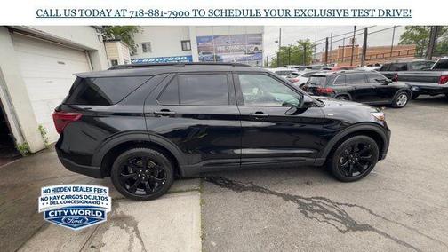 AGATE BLACK METALLIC 2023 Ford Explorer ST-Line