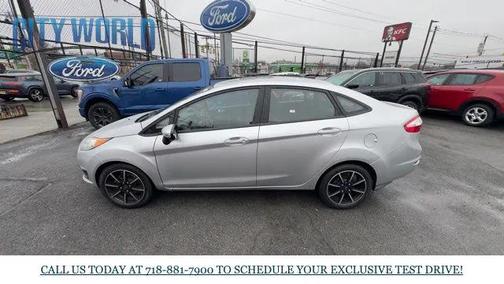 2015 Ford Fiesta SE