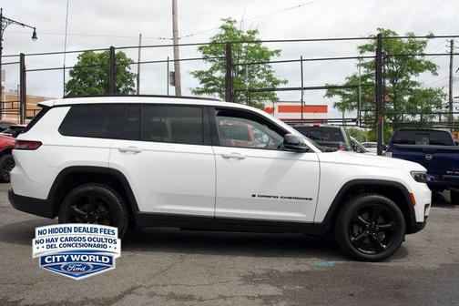 Bright White Clearcoat 2021 Jeep Grand Cherokee L Altitude