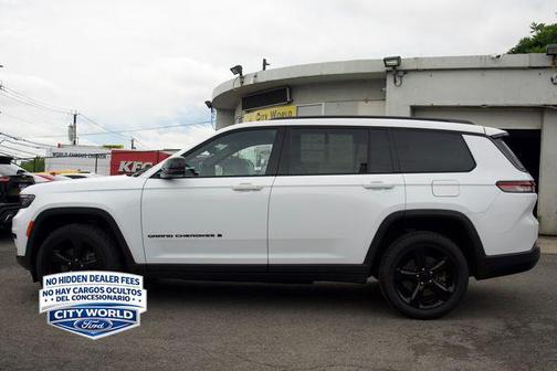 Bright White Clearcoat 2021 Jeep Grand Cherokee L Altitude