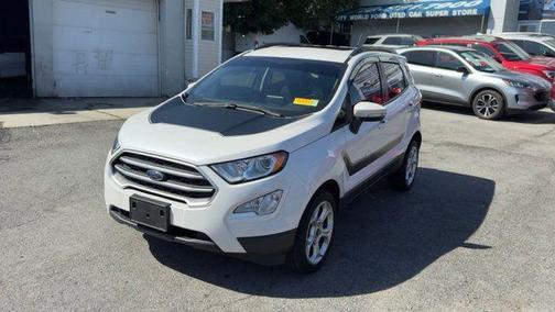 WHITE PLATINUM MET TRI-COAT 2022 Ford EcoSport SE