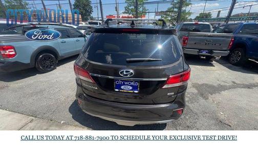 2018 Hyundai SANTA FE SE