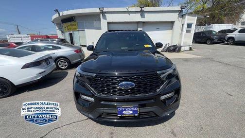AGATE BLACK METALLIC 2023 Ford Explorer ST-Line