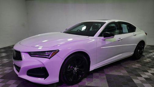 Sparkle Silver met 2023 Acura TLX Technology