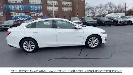 2022 Chevrolet Malibu FWD LT