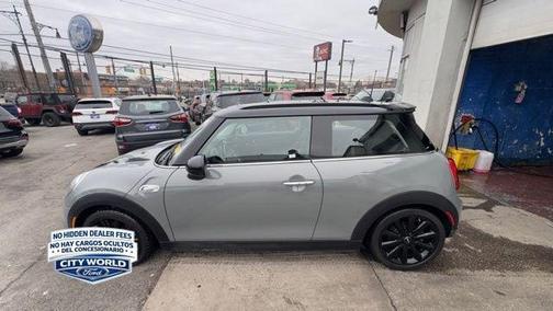 Moonwalk Grey Metallic 2019 MINI Hardtop Cooper S