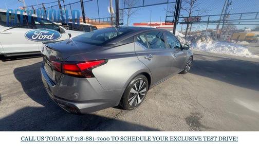 2021 Nissan Altima 2.5 SV