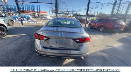 2021 Nissan Altima 2.5 SV