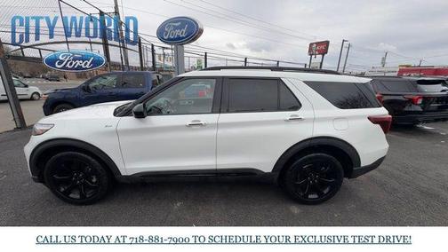 2023 Ford Explorer ST-Line