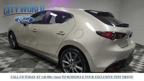 2023 Mazda Mazda3 FWD w/Preferred Package