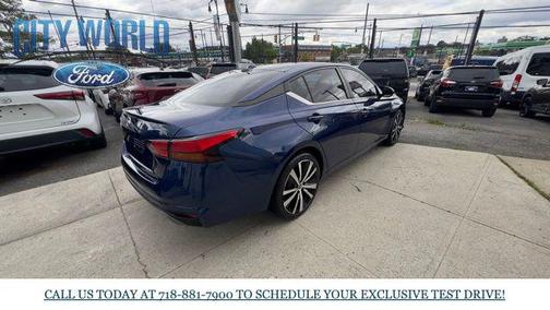 2020 Nissan Altima SR FWD