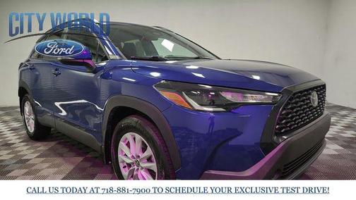 2023 Toyota Corolla Cross LE