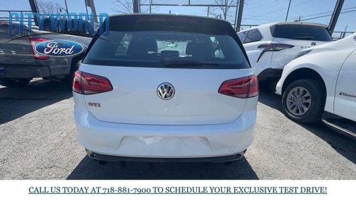 2016 Volkswagen Golf GTI 2.0T Autobahn w/Performance Package 4-Door