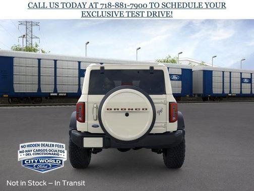 WIMBLEDON WHITE 2026 Ford Bronco Outer Banks