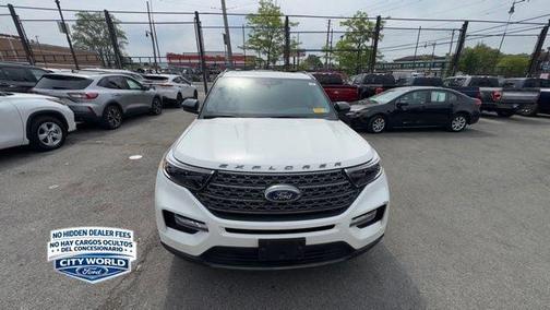 STAR WHITE MET TRI-COAT 2023 Ford Explorer XLT