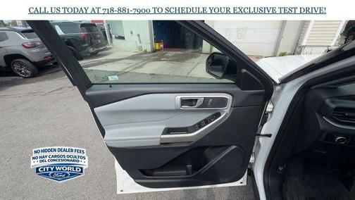 STAR WHITE MET TRI-COAT 2023 Ford Explorer XLT