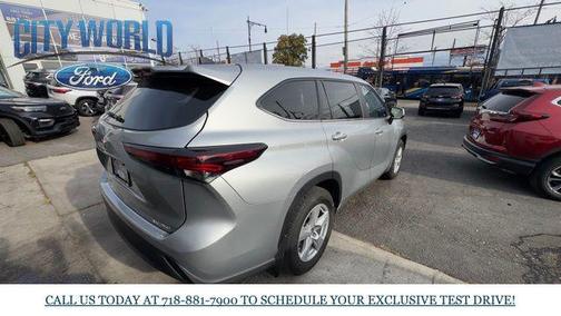 2024 Toyota Highlander LE