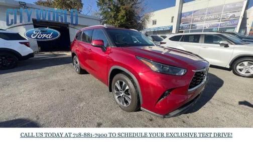 2022 Toyota Highlander XLE