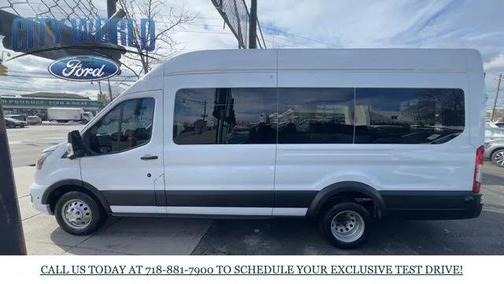 2024 Ford Transit-350 XLT