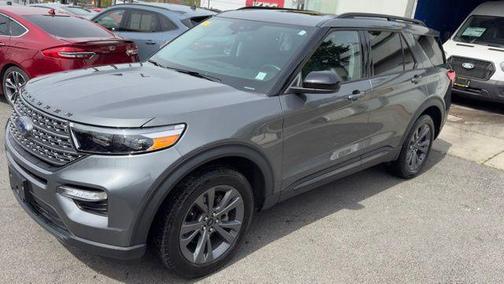 CARBONIZED GRAY METALLIC 2023 Ford Explorer XLT