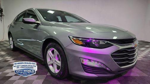Sterling Gray Metallic 2024 Chevrolet Malibu FWD 1LT