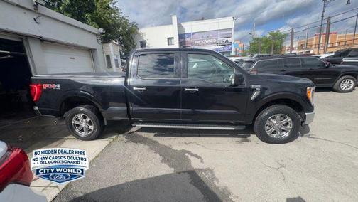 AGATE BLACK METALLIC 2022 Ford F-150 XLT