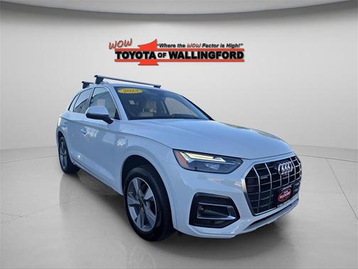 2023 Audi Q5 40 Premium Plus
