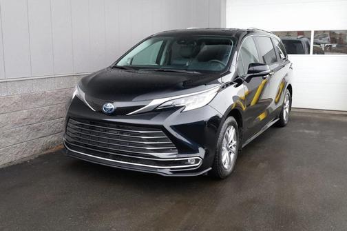 2024 Toyota Sienna Limited