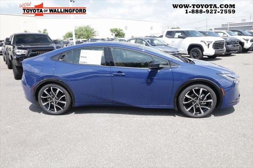 2025 Toyota Prius L