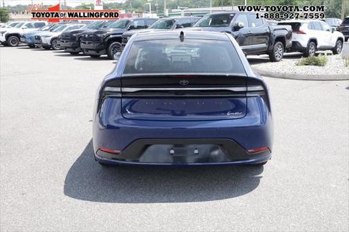2025 Toyota Prius L