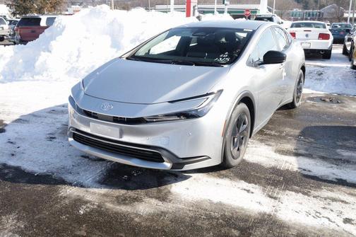 2026 Toyota Prius Plug-In Hybrid 