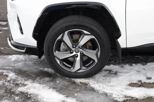 2023 Toyota RAV4 Prime SE