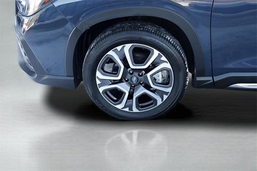 2024 Subaru Ascent Touring 7-Passenger