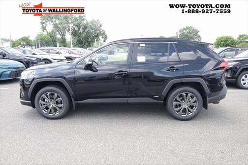2025 Toyota RAV4 Hybrid XLE Premium